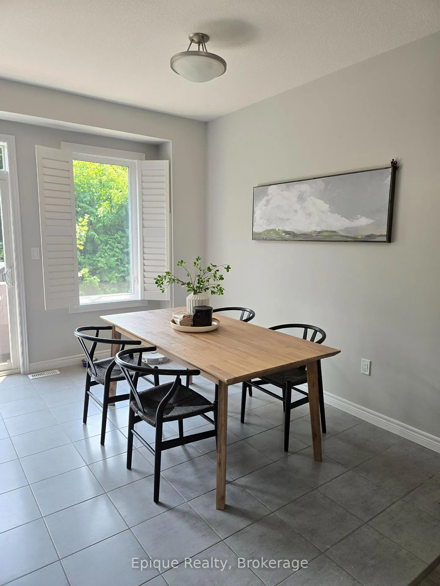 Photo 14 of Unit 45, 445 Ontario Street S, Milton, Timberlea — HOMEH