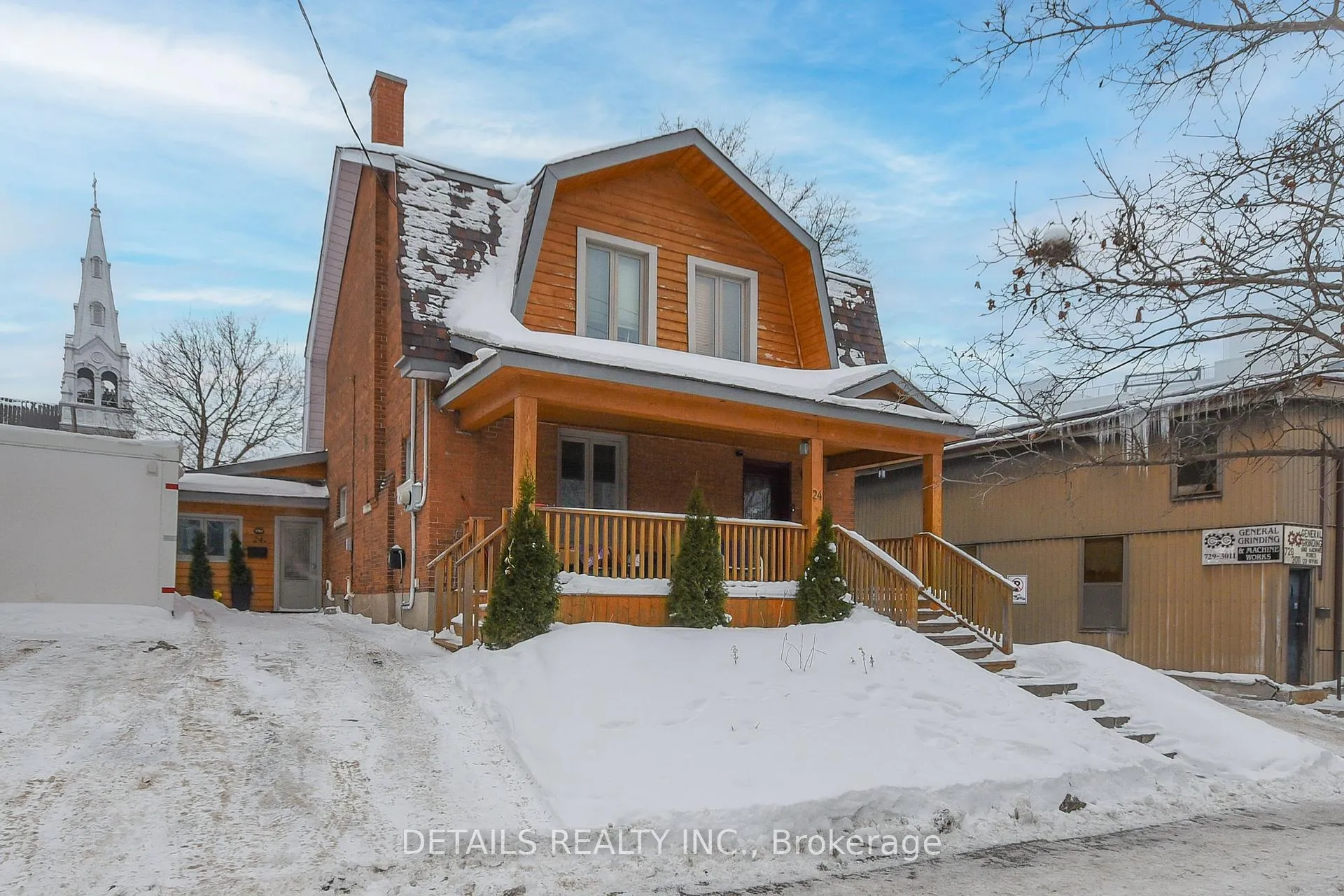 Photo 2 of 24 Irving Avenue, Ottawa, Hintonburg — HOMEH