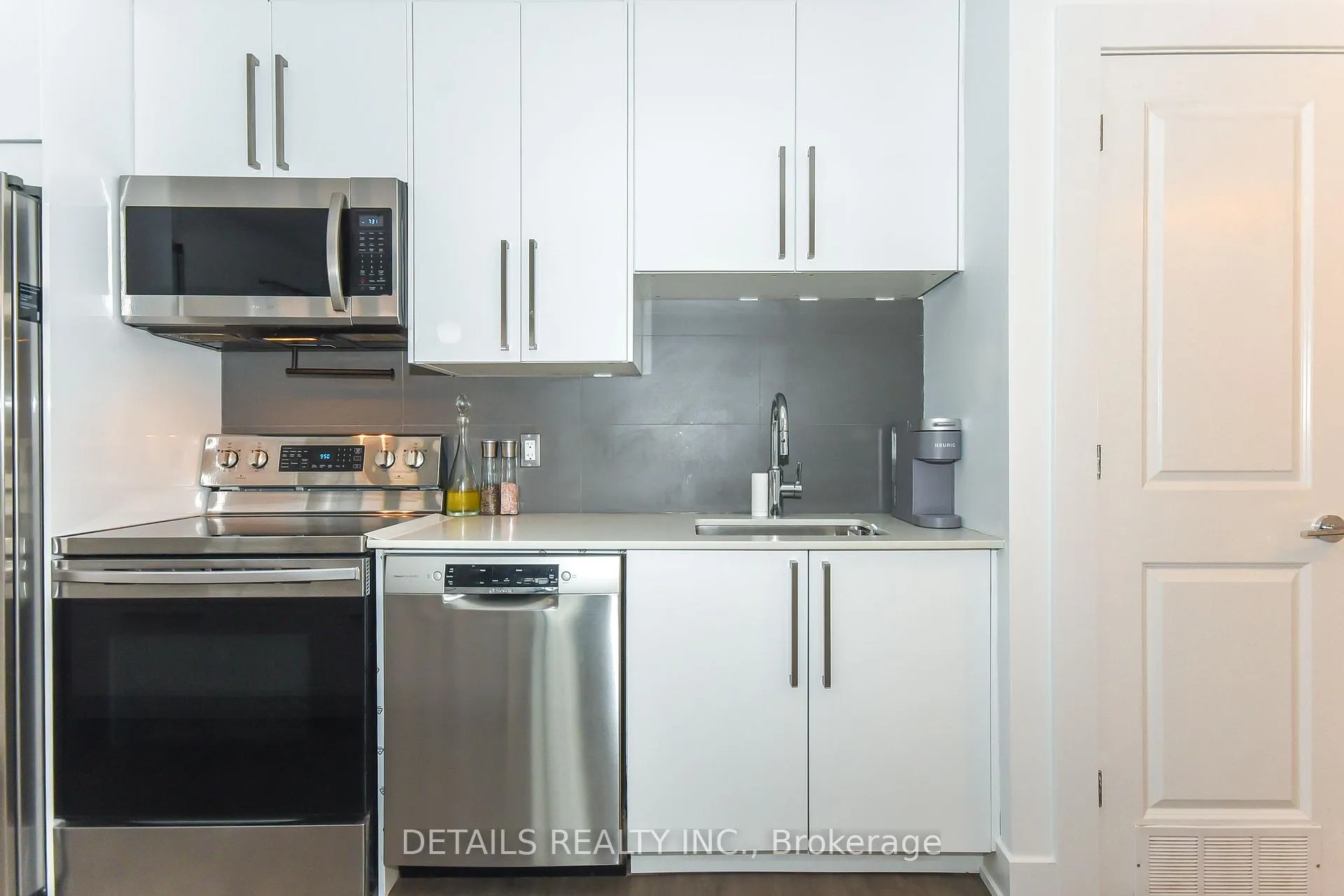 Photo 12 of 24 Irving Avenue, Ottawa, Hintonburg — HOMEH