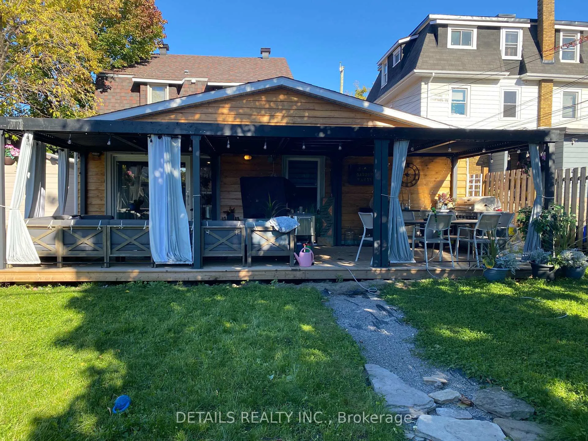 Photo 19 of 24 Irving Avenue, Ottawa, Hintonburg — HOMEH
