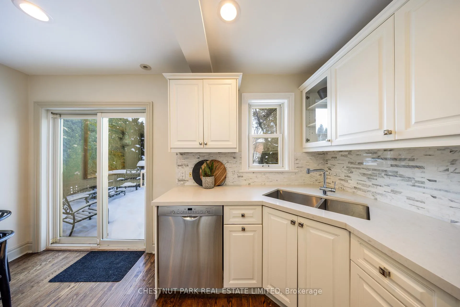 Photo 12 of 38 McRae Drive, Toronto, Leaside — HOMEH