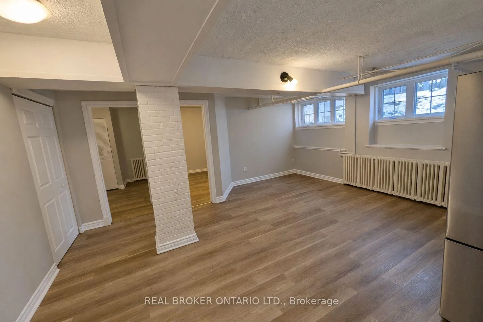 Photo 6 of Unit 4, 480 Weller Street, Peterborough, Monaghan Ward 2 — HOMEH