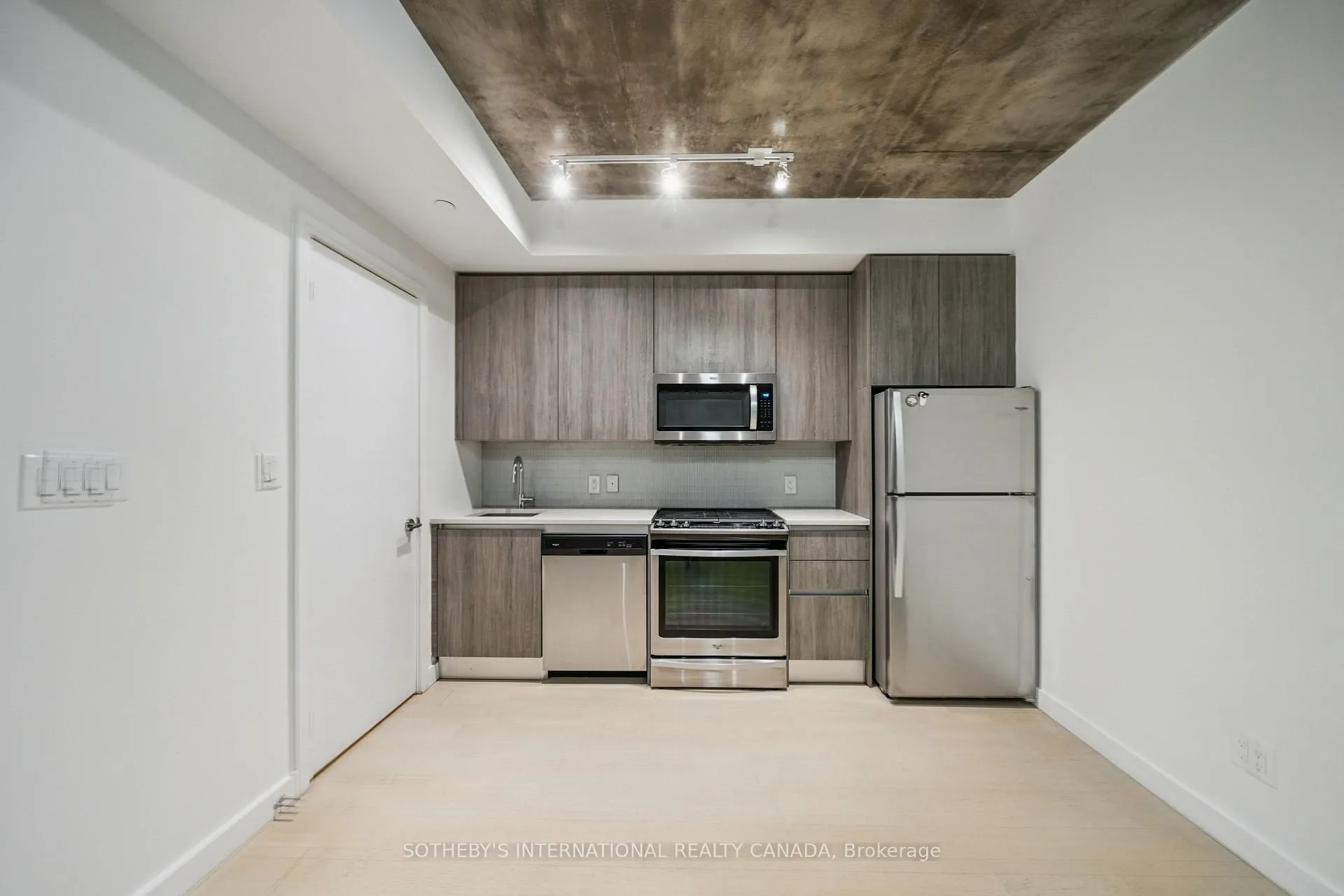 Photo 13 of Unit 204, 246 Logan Avenue, Toronto, South Riverdale — HOMEH