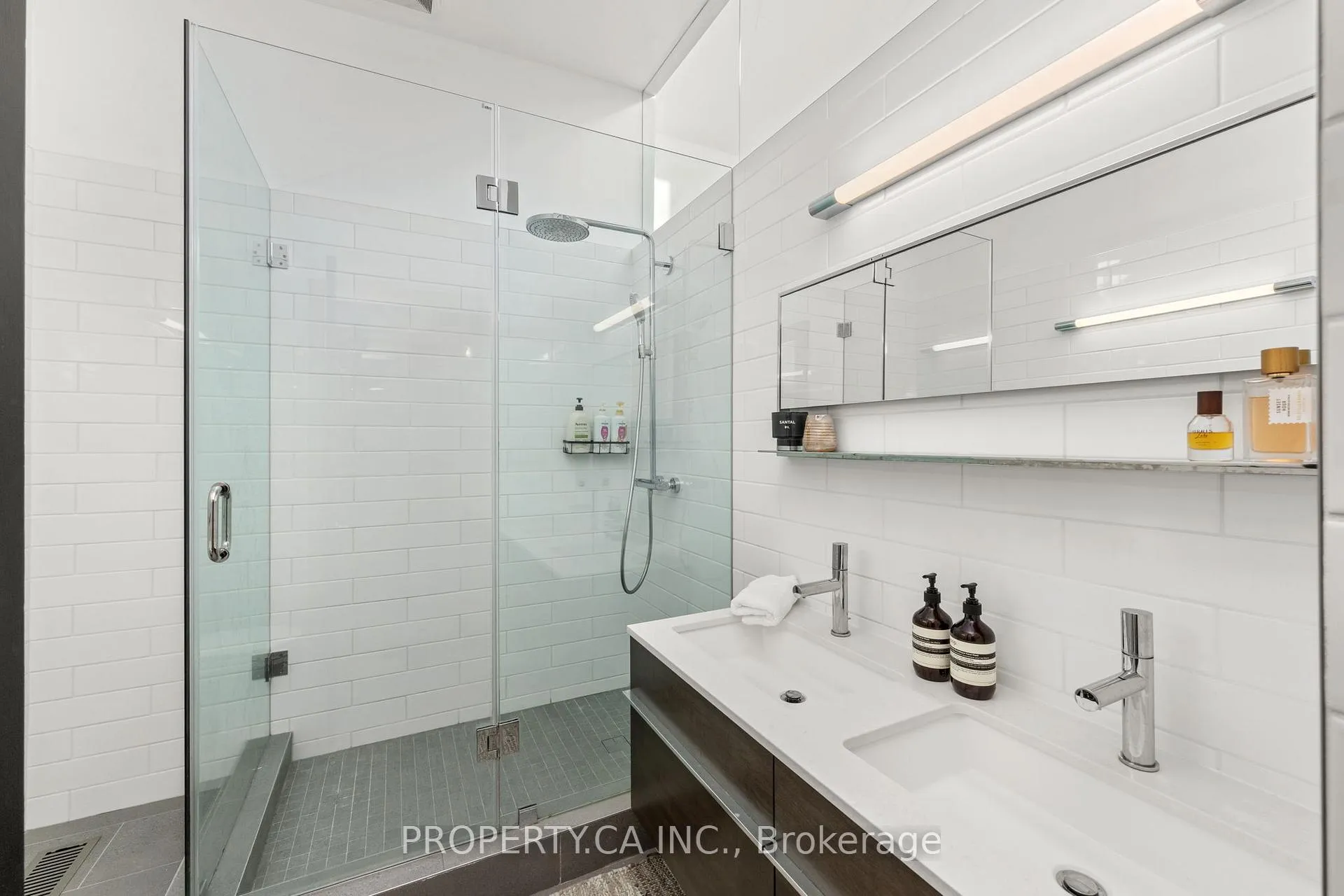 Photo 19 of 494 Kingston Road, Toronto, East End-Danforth — HOMEH