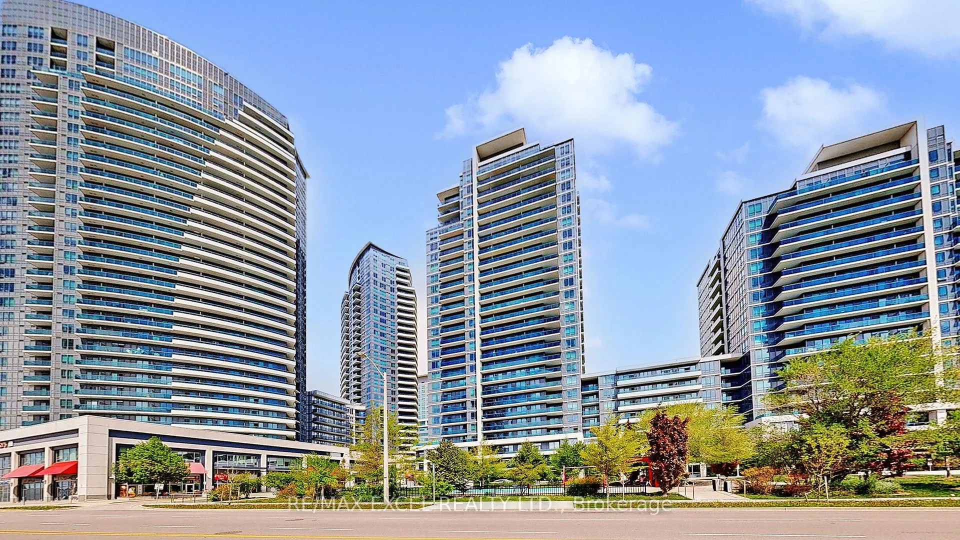 Photo 1 of Unit 732, 7161 Yonge Street, Markham, Grandview — HOMEH