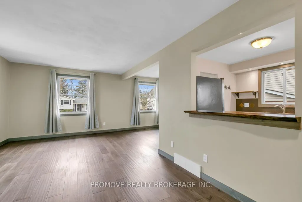 Photo 3 of A-62 Windsor Street, Guelph, Riverside Park — HOMEH