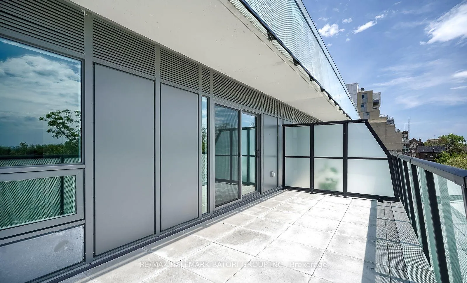 Photo 22 of Unit 405, 863 St. Clair Avenue W, Toronto, Wychwood — HOMEH