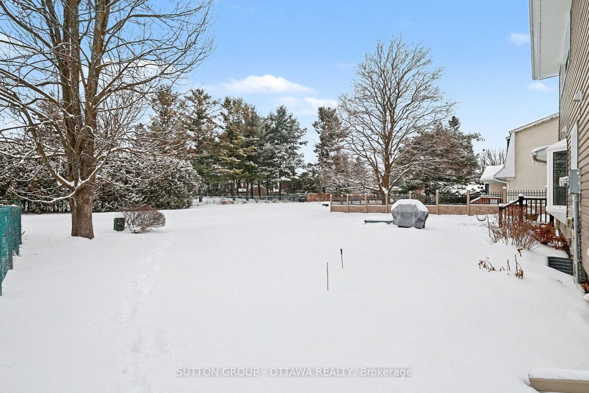 Photo 5 of 265 McClellan Road, Ottawa, Arlington Woods — HOMEH