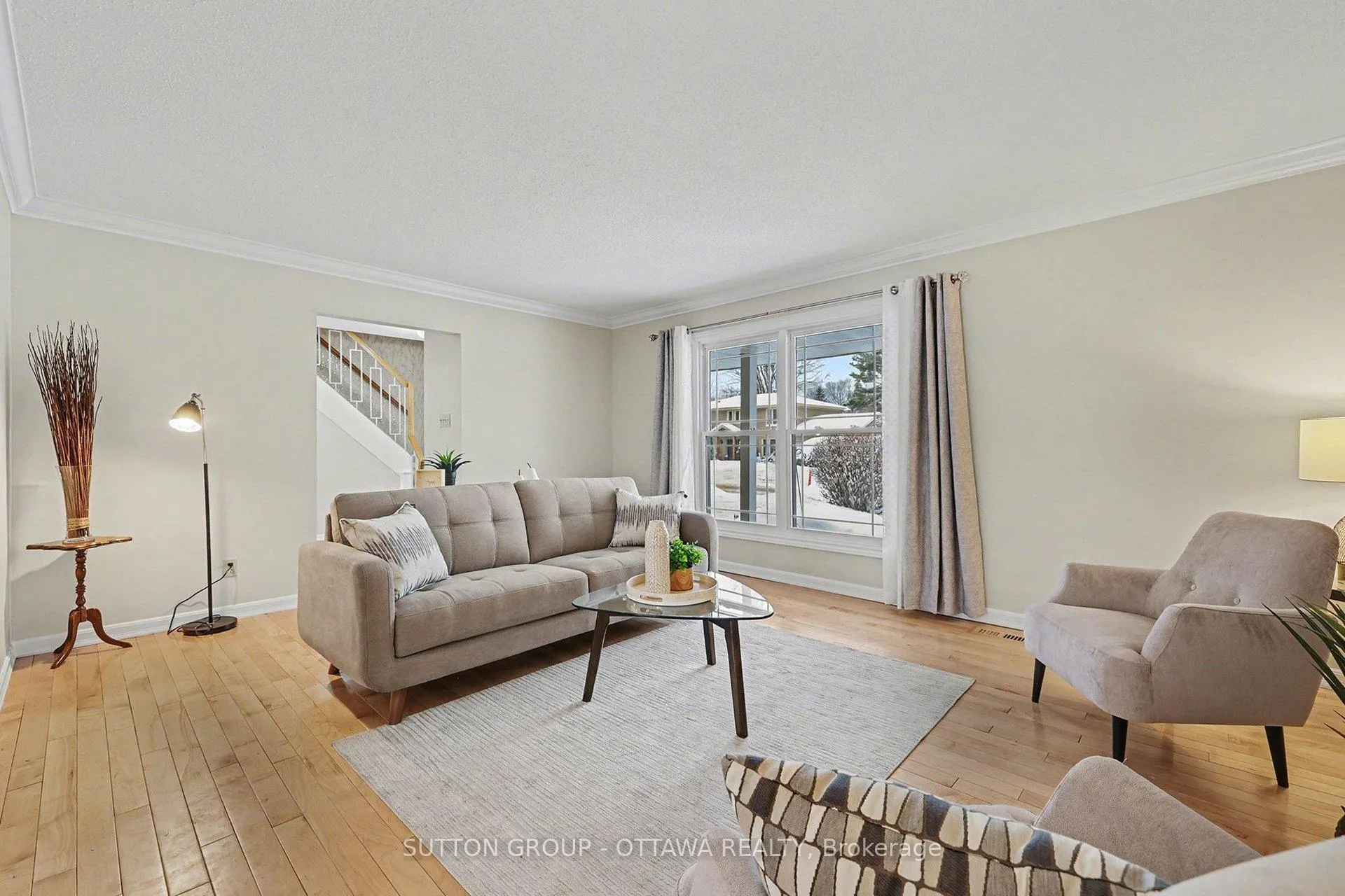 Photo 11 of 265 McClellan Road, Ottawa, Arlington Woods — HOMEH