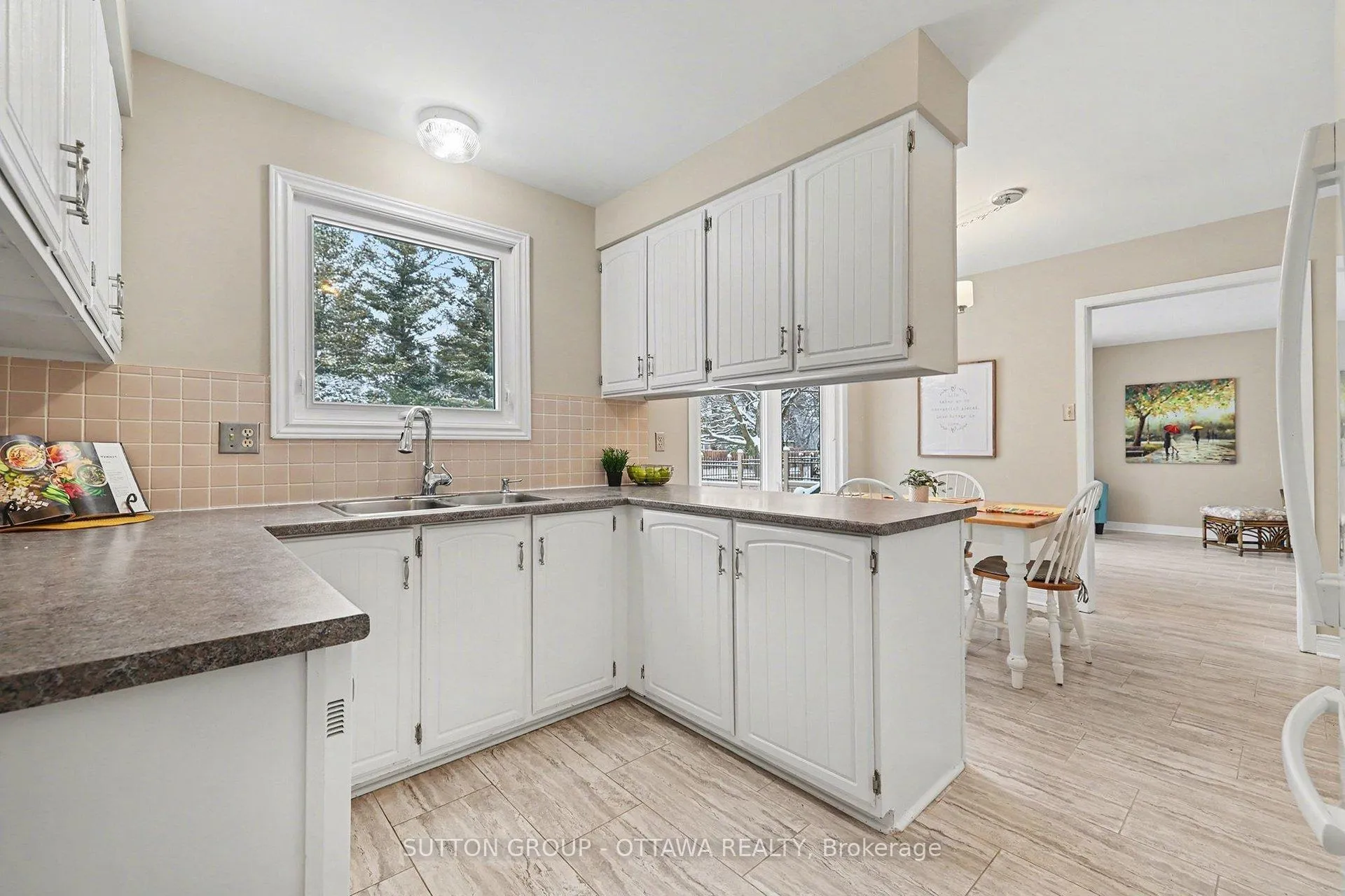 Photo 15 of 265 McClellan Road, Ottawa, Arlington Woods — HOMEH