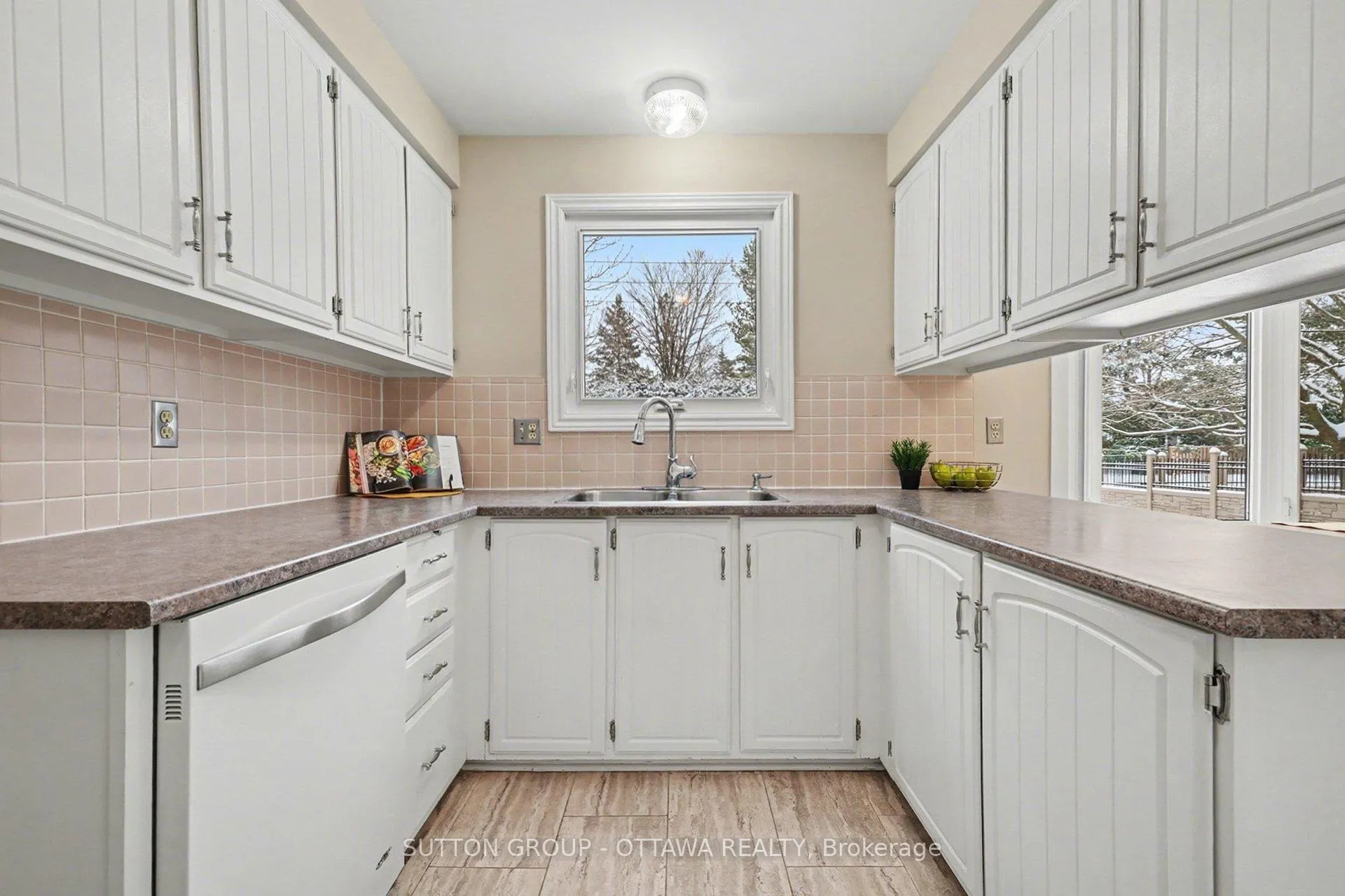 Photo 16 of 265 McClellan Road, Ottawa, Arlington Woods — HOMEH