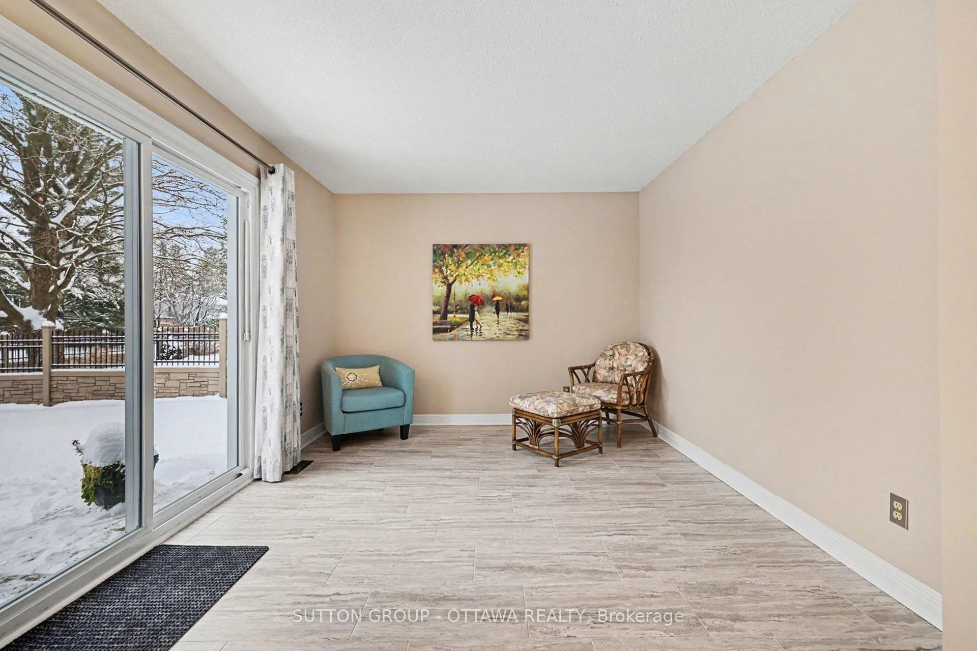 Photo 20 of 265 McClellan Road, Ottawa, Arlington Woods — HOMEH