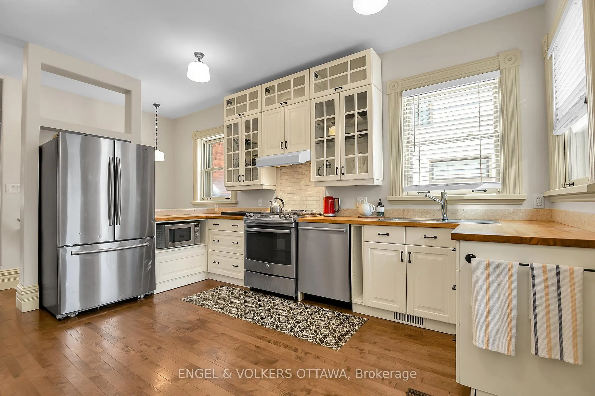 Photo 15 of 120 Boteler Street, Ottawa, Lower Town/Byward Market — HOMEH