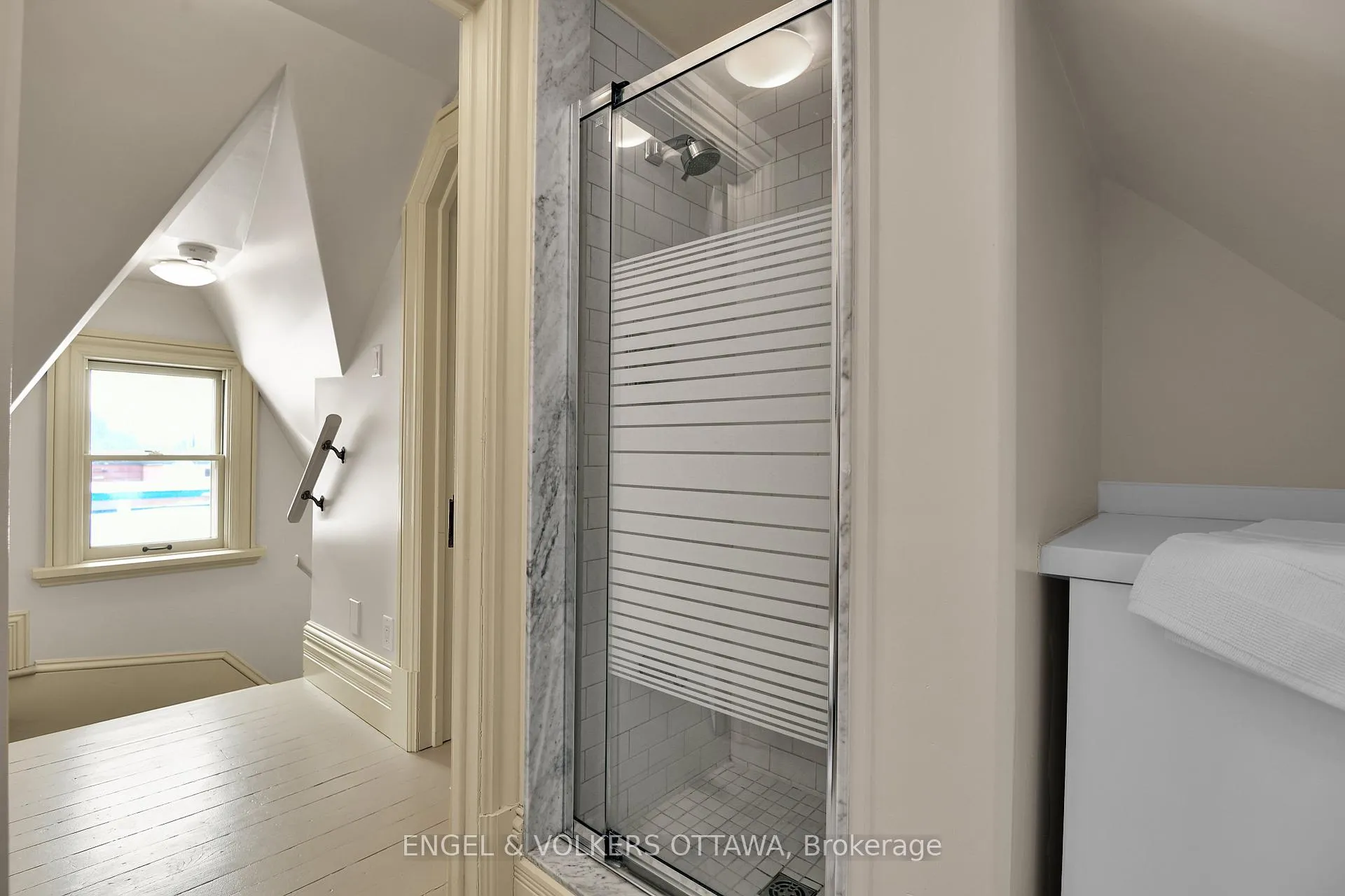 Photo 26 of 120 Boteler Street, Ottawa, Lower Town/Byward Market — HOMEH