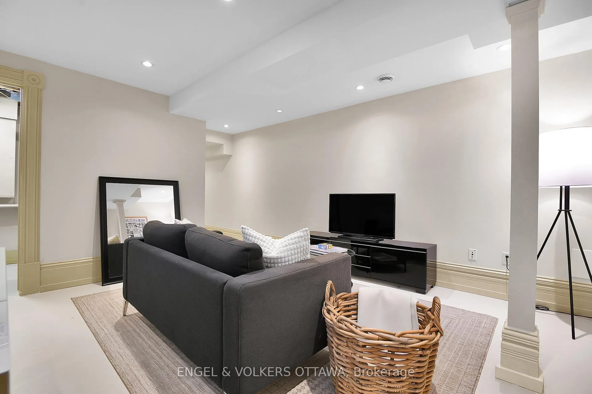 Photo 30 of 120 Boteler Street, Ottawa, Lower Town/Byward Market — HOMEH