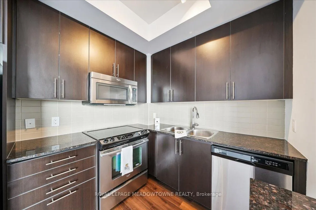 Photo 18 of Unit 1202, 60 Berwick Avenue, Toronto, Yonge-Eglinton — HOMEH