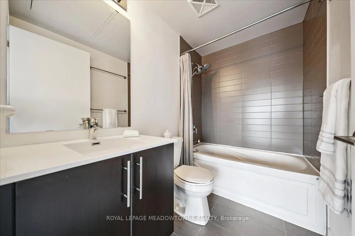 Photo 32 of Unit 1202, 60 Berwick Avenue, Toronto, Yonge-Eglinton — HOMEH