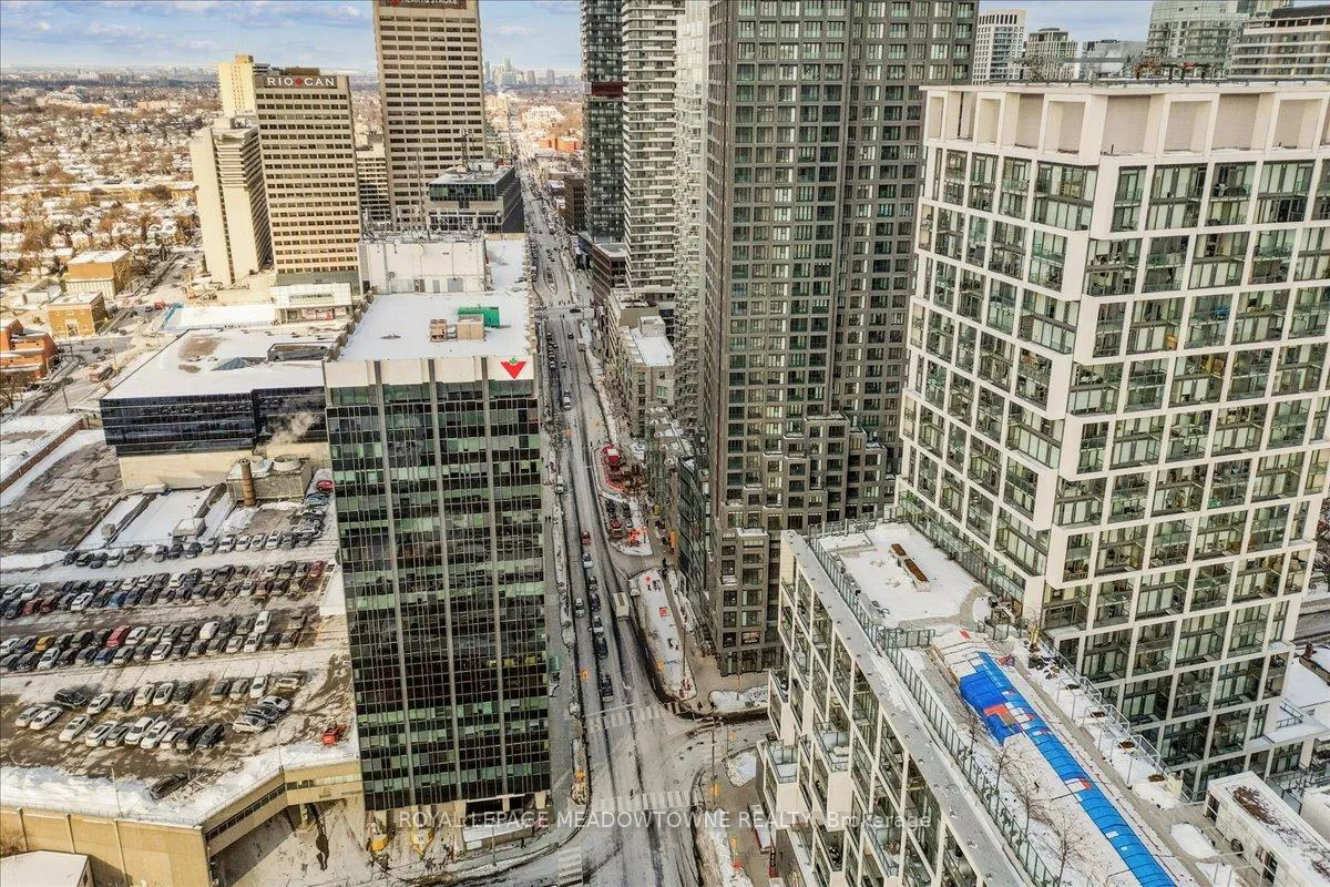 Photo 41 of Unit 1202, 60 Berwick Avenue, Toronto, Yonge-Eglinton — HOMEH