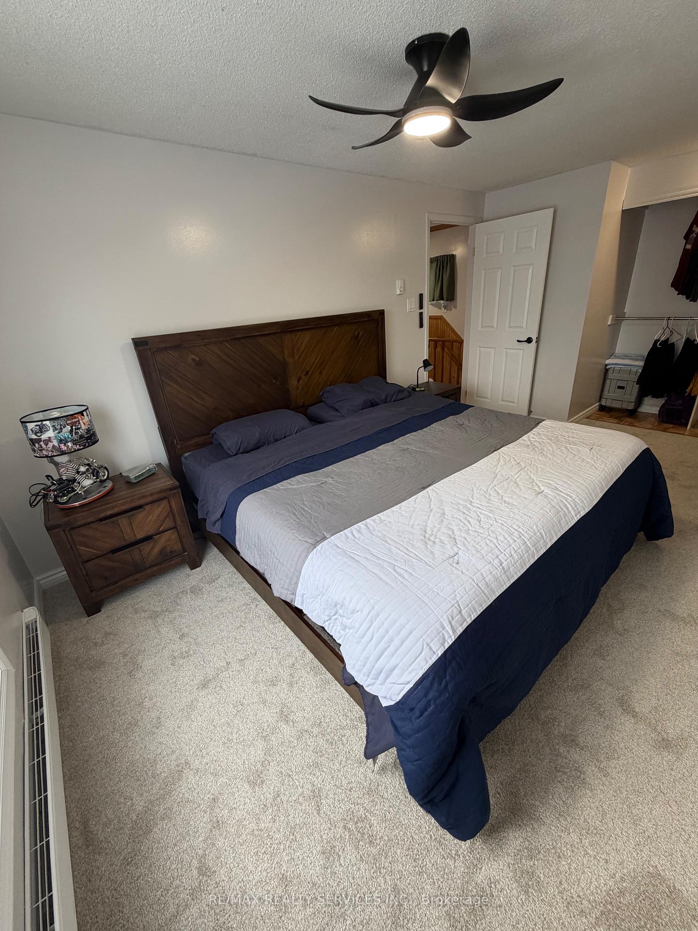 Photo 20 of 2 Hector Court, Brampton, Central Park — HOMEH