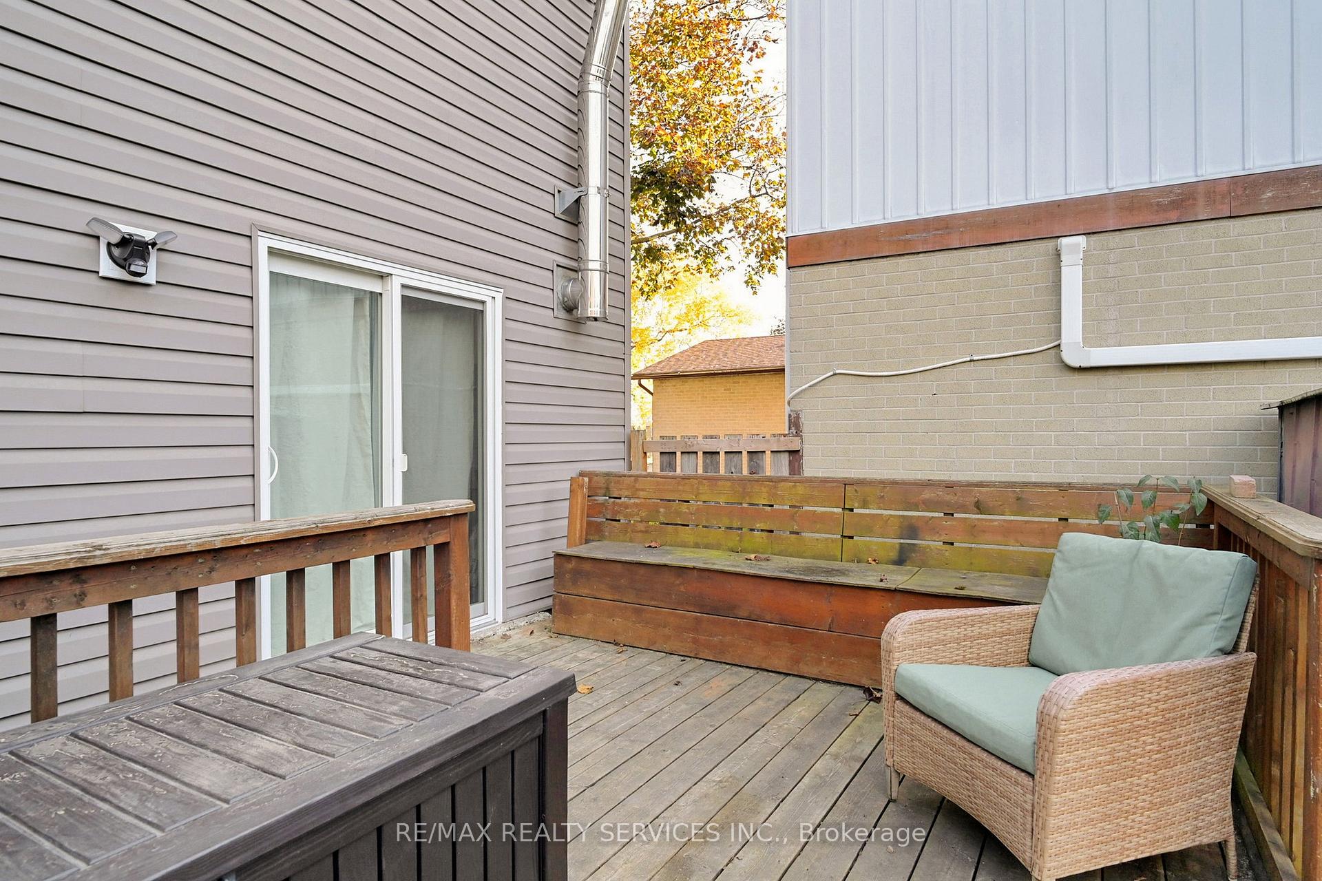 Photo 31 of 2 Hector Court, Brampton, Central Park — HOMEH