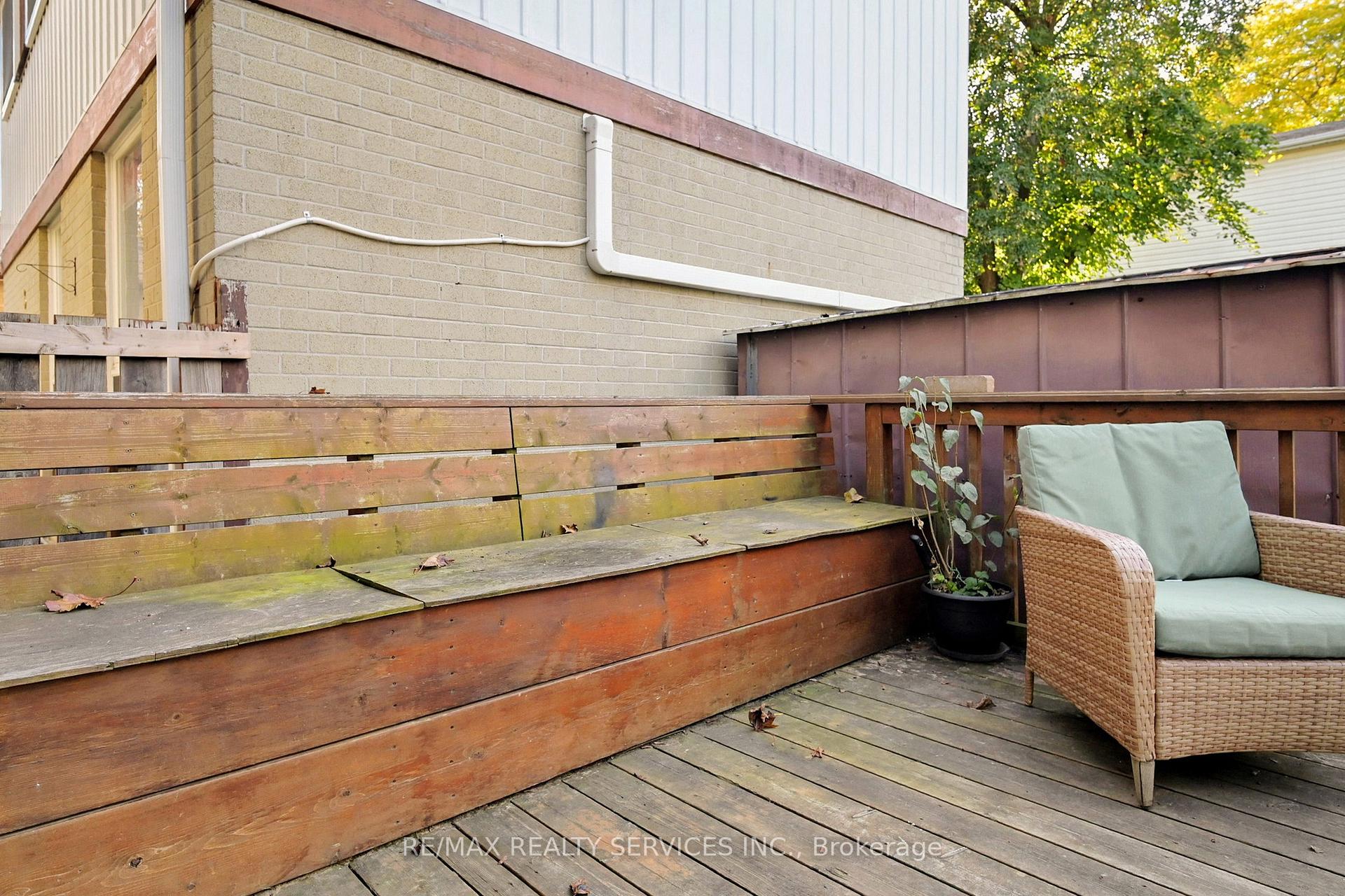 Photo 32 of 2 Hector Court, Brampton, Central Park — HOMEH