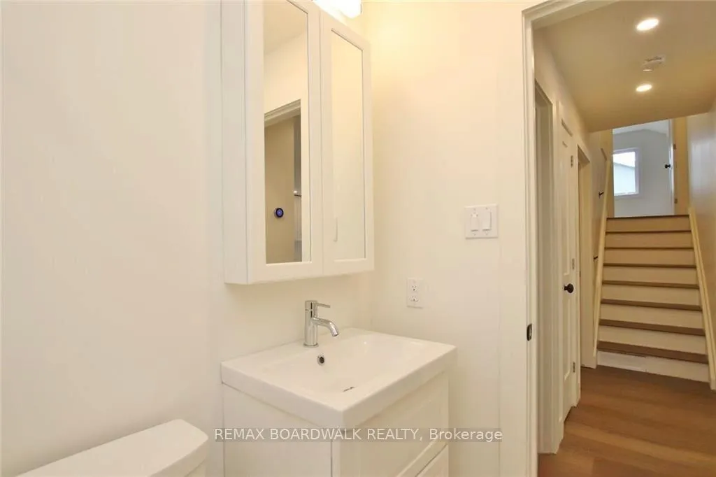 Photo 15 of Unit A, 1173 Tara Drive, Ottawa, Copeland Park — HOMEH