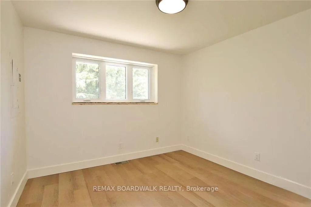 Photo 19 of Unit A, 1173 Tara Drive, Ottawa, Copeland Park — HOMEH