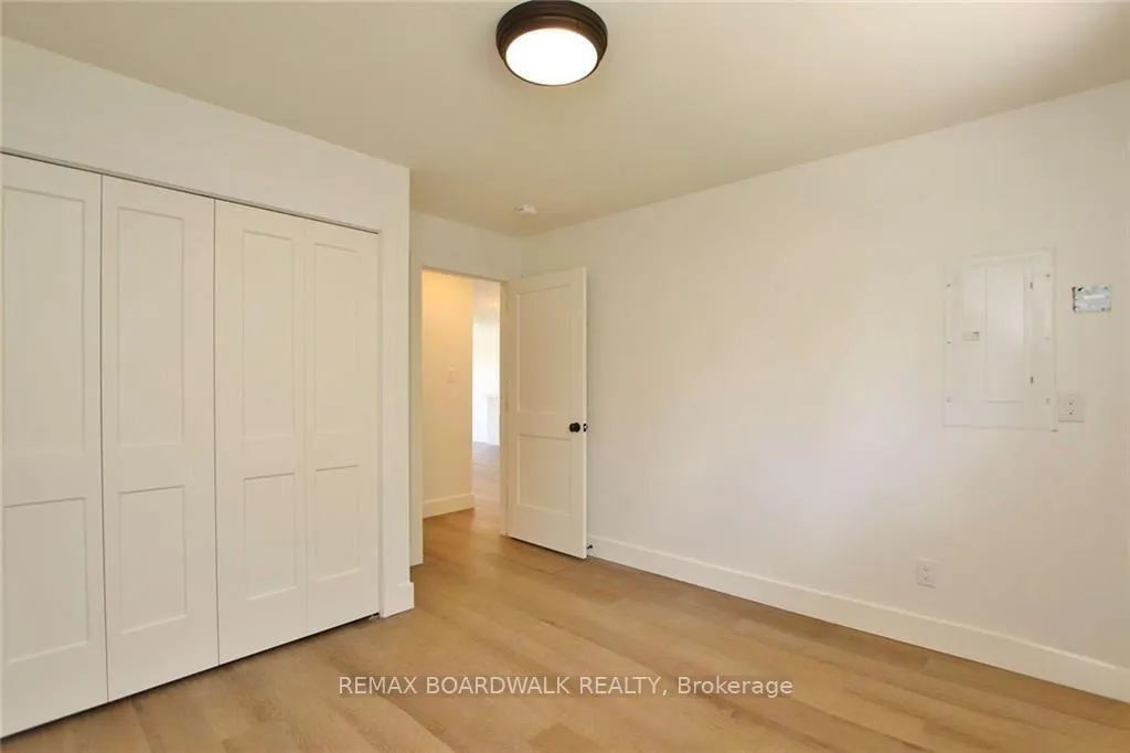 Photo 20 of Unit A, 1173 Tara Drive, Ottawa, Copeland Park — HOMEH