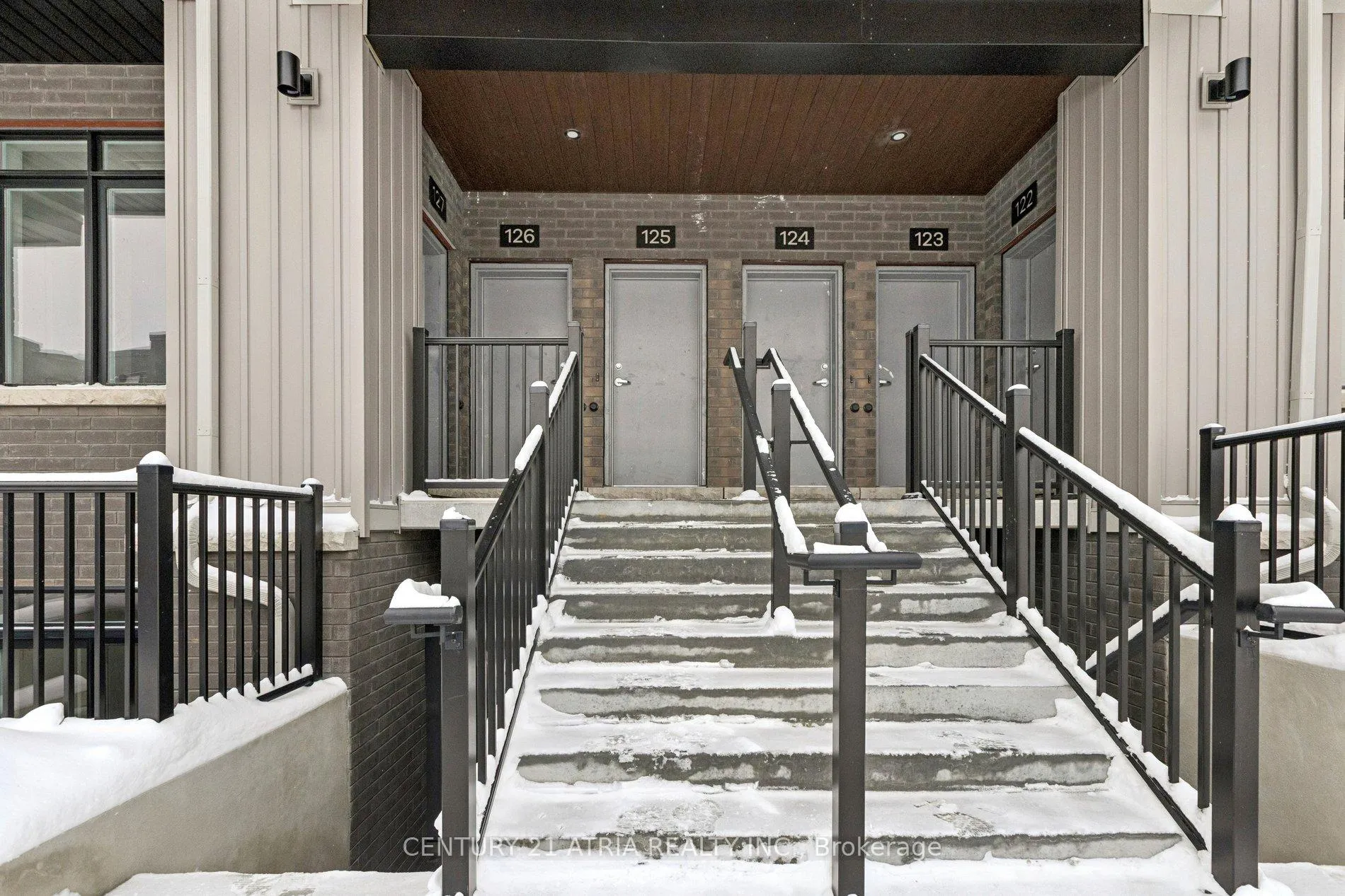 Photo 5 of Unit 125, 824 Woolwich Street, Guelph, Riverside Park — HOMEH
