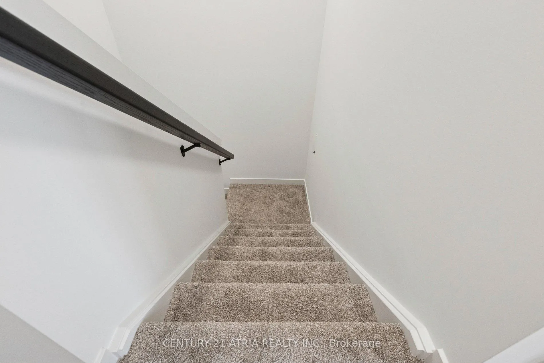 Photo 8 of Unit 125, 824 Woolwich Street, Guelph, Riverside Park — HOMEH