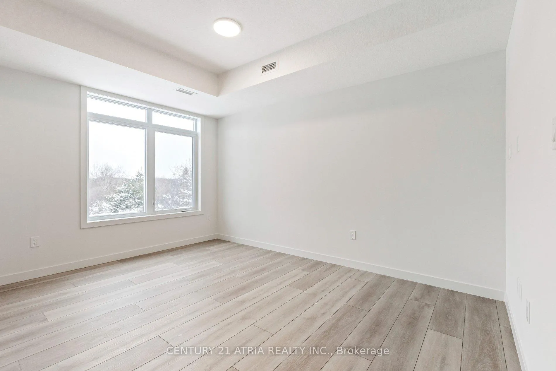 Photo 14 of Unit 125, 824 Woolwich Street, Guelph, Riverside Park — HOMEH