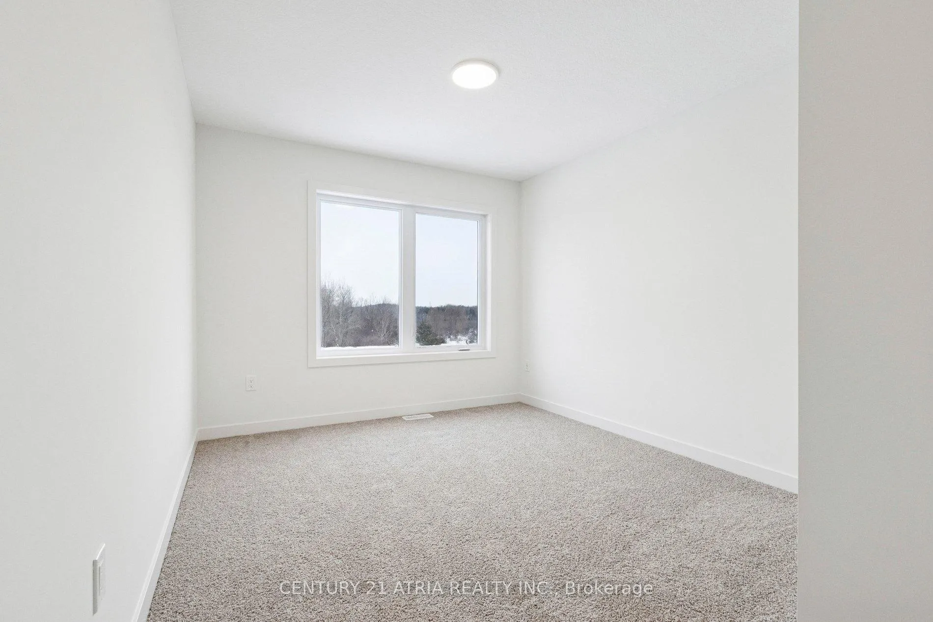 Photo 32 of Unit 125, 824 Woolwich Street, Guelph, Riverside Park — HOMEH