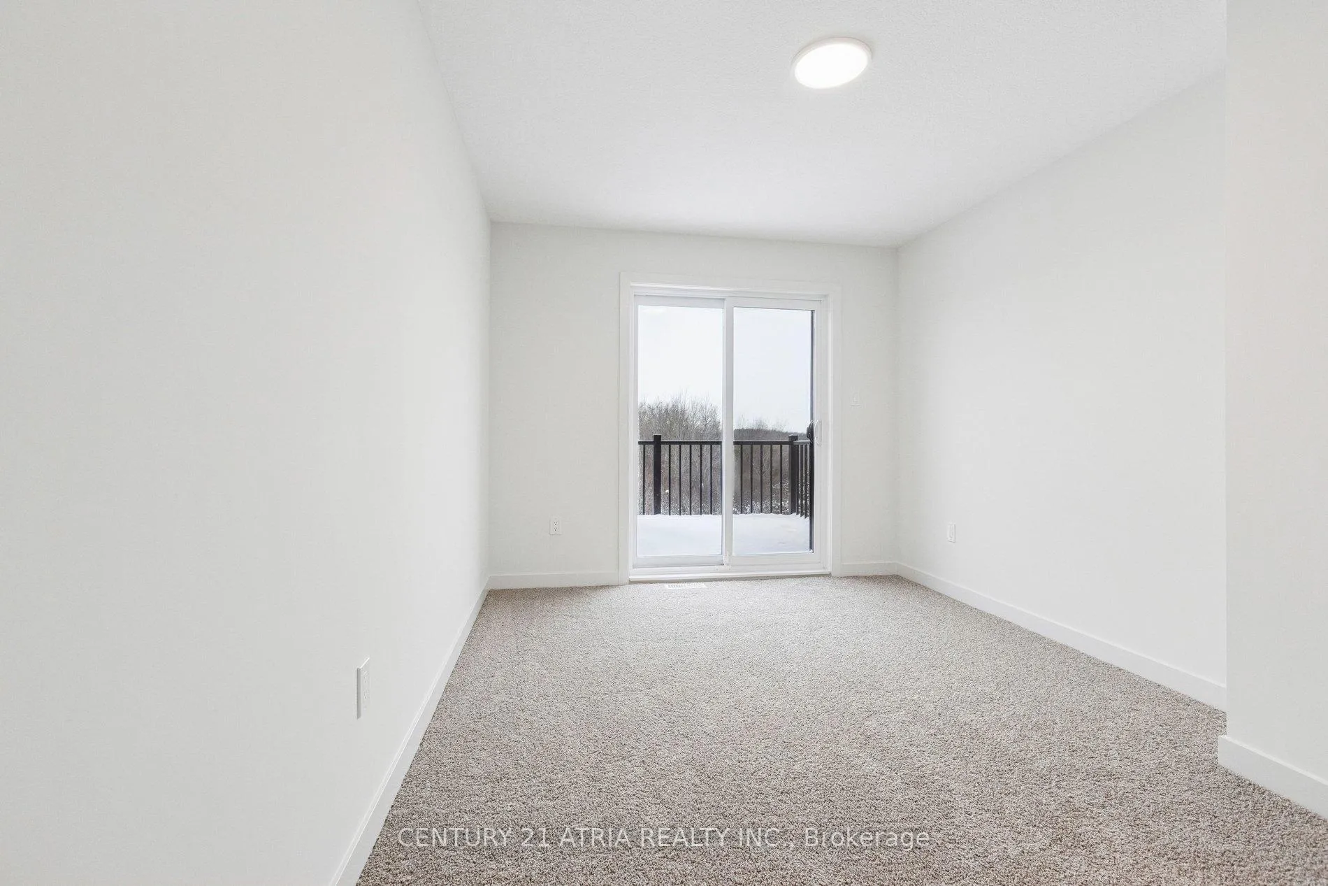Photo 38 of Unit 125, 824 Woolwich Street, Guelph, Riverside Park — HOMEH