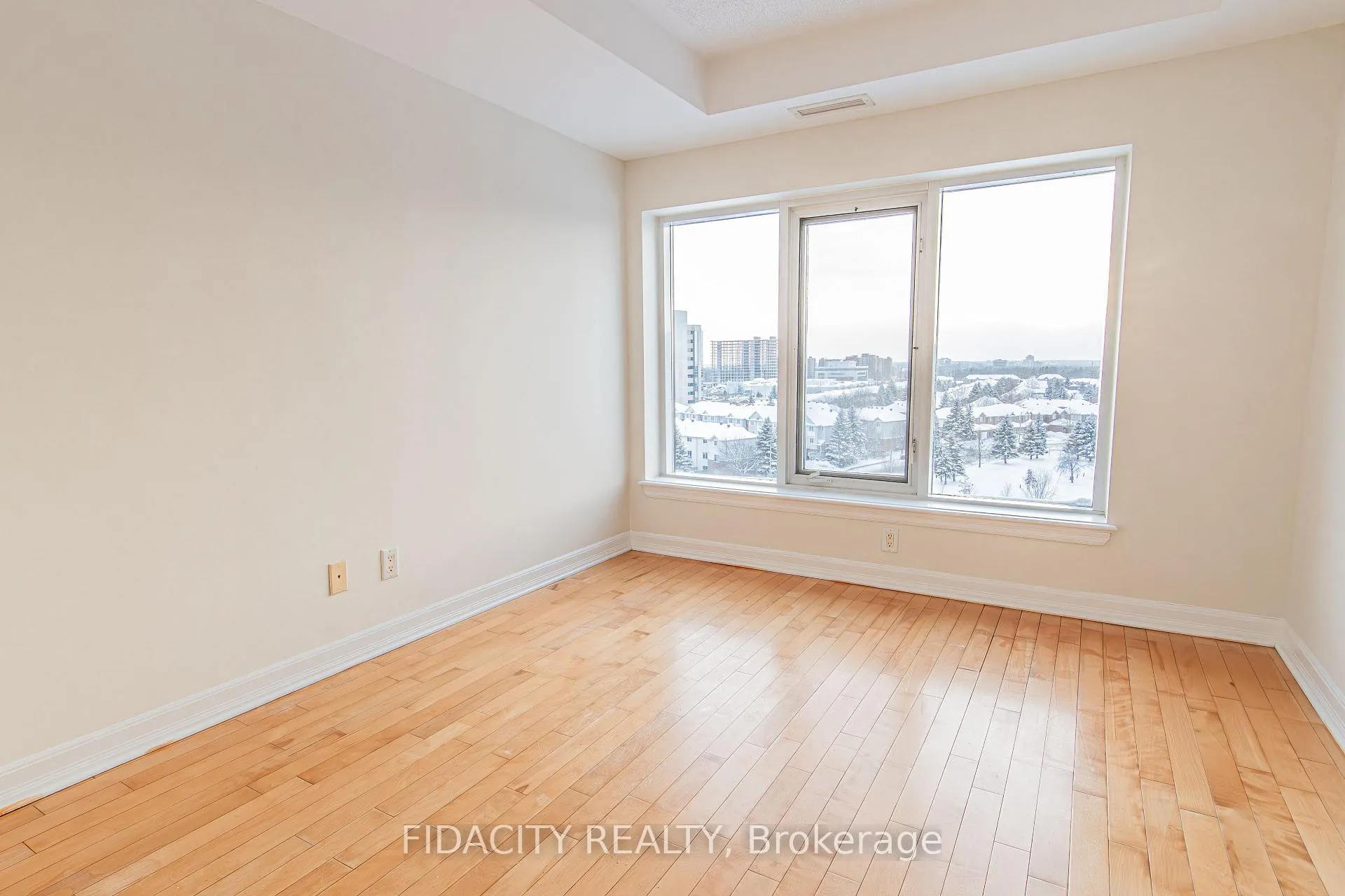 Photo 11 of Unit 9G, 310 Central Park Drive, Ottawa, Central Park — HOMEH