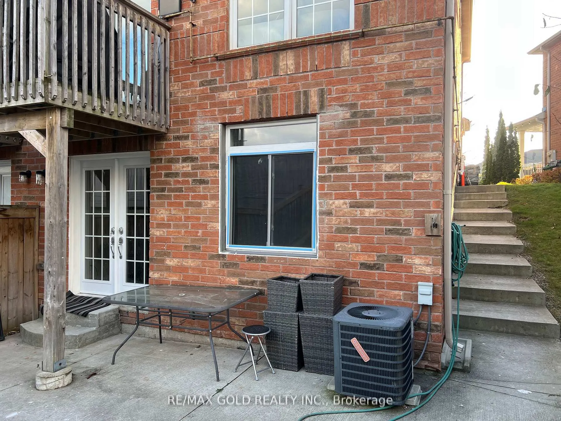 Photo 3 of Unit Bsmt, 32 Gulfbrook Circle, Brampton, Sandringham-Wellington — HOMEH
