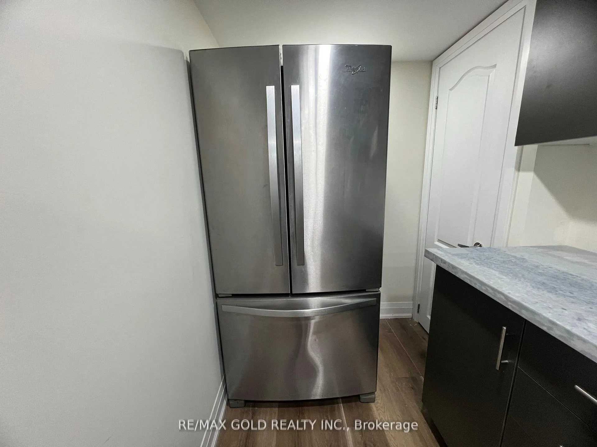 Photo 14 of Unit Bsmt, 32 Gulfbrook Circle, Brampton, Sandringham-Wellington — HOMEH