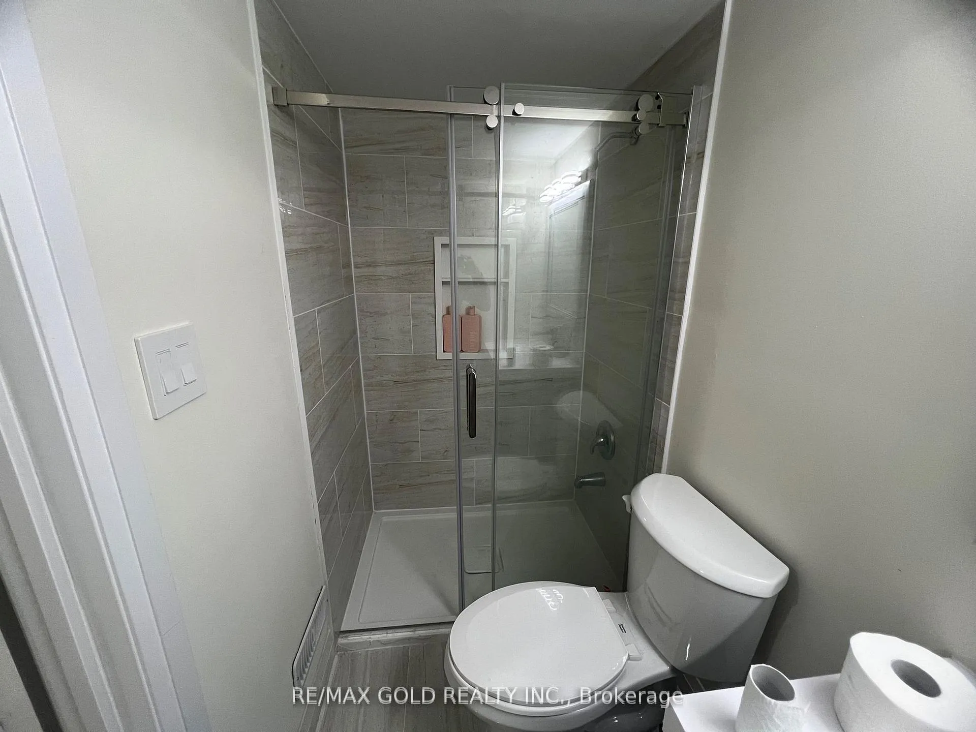 Photo 22 of Unit Bsmt, 32 Gulfbrook Circle, Brampton, Sandringham-Wellington — HOMEH