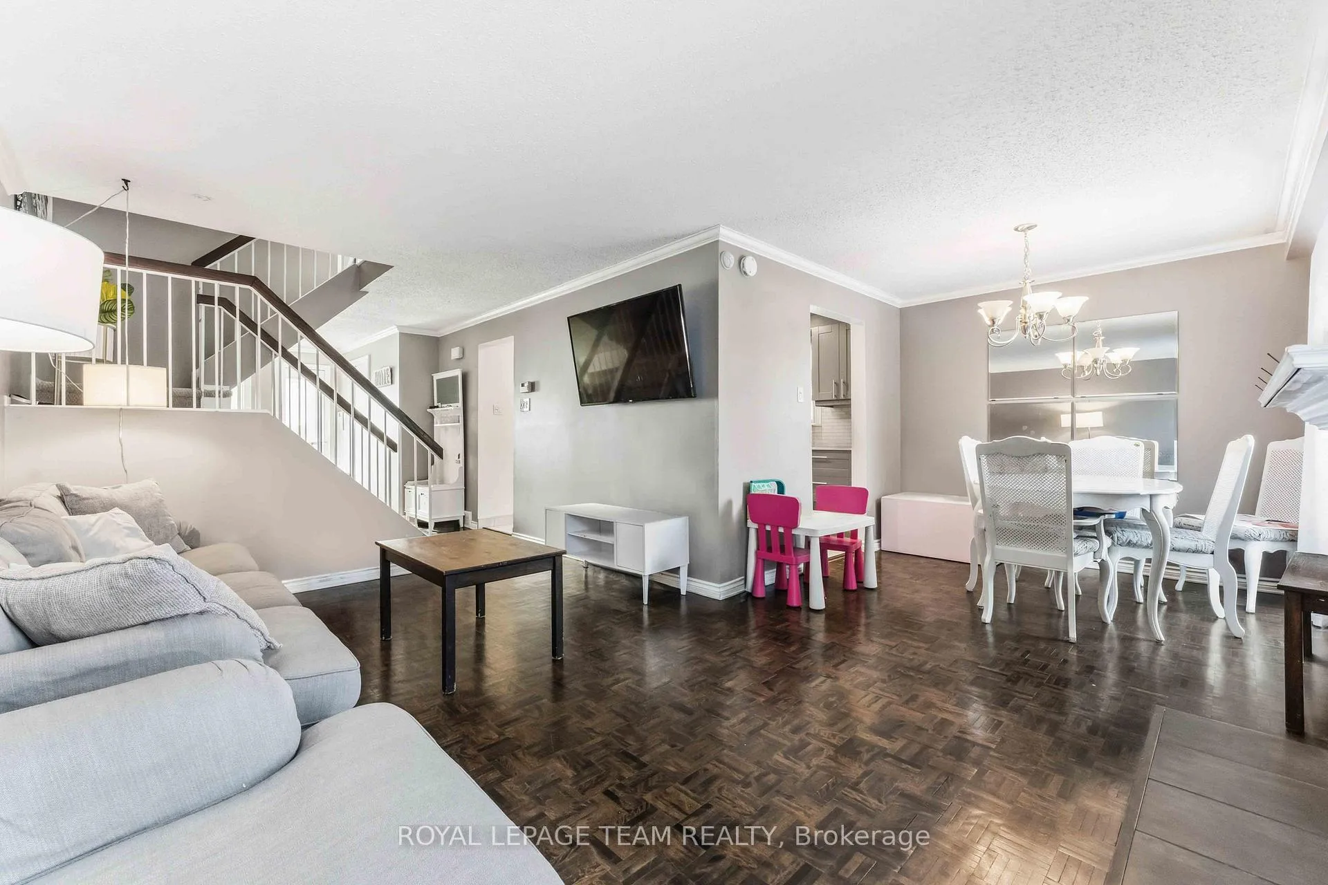 Photo 6 of 1 Shadetree Crescent, Ottawa, Borden Farm/Stewart Farm/Carleton Heights/Parkwood Hills — HOMEH