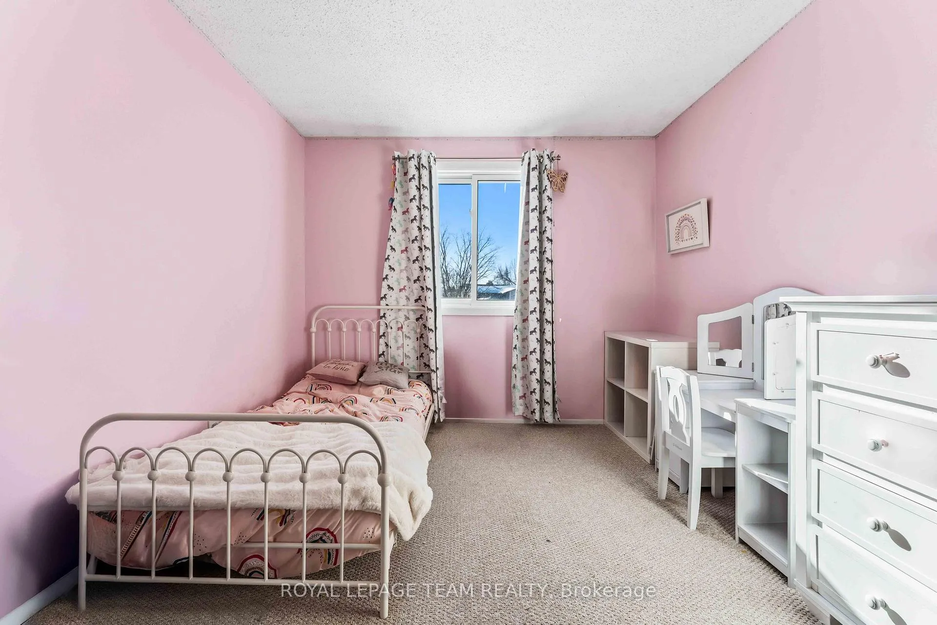 Photo 16 of 1 Shadetree Crescent, Ottawa, Borden Farm/Stewart Farm/Carleton Heights/Parkwood Hills — HOMEH