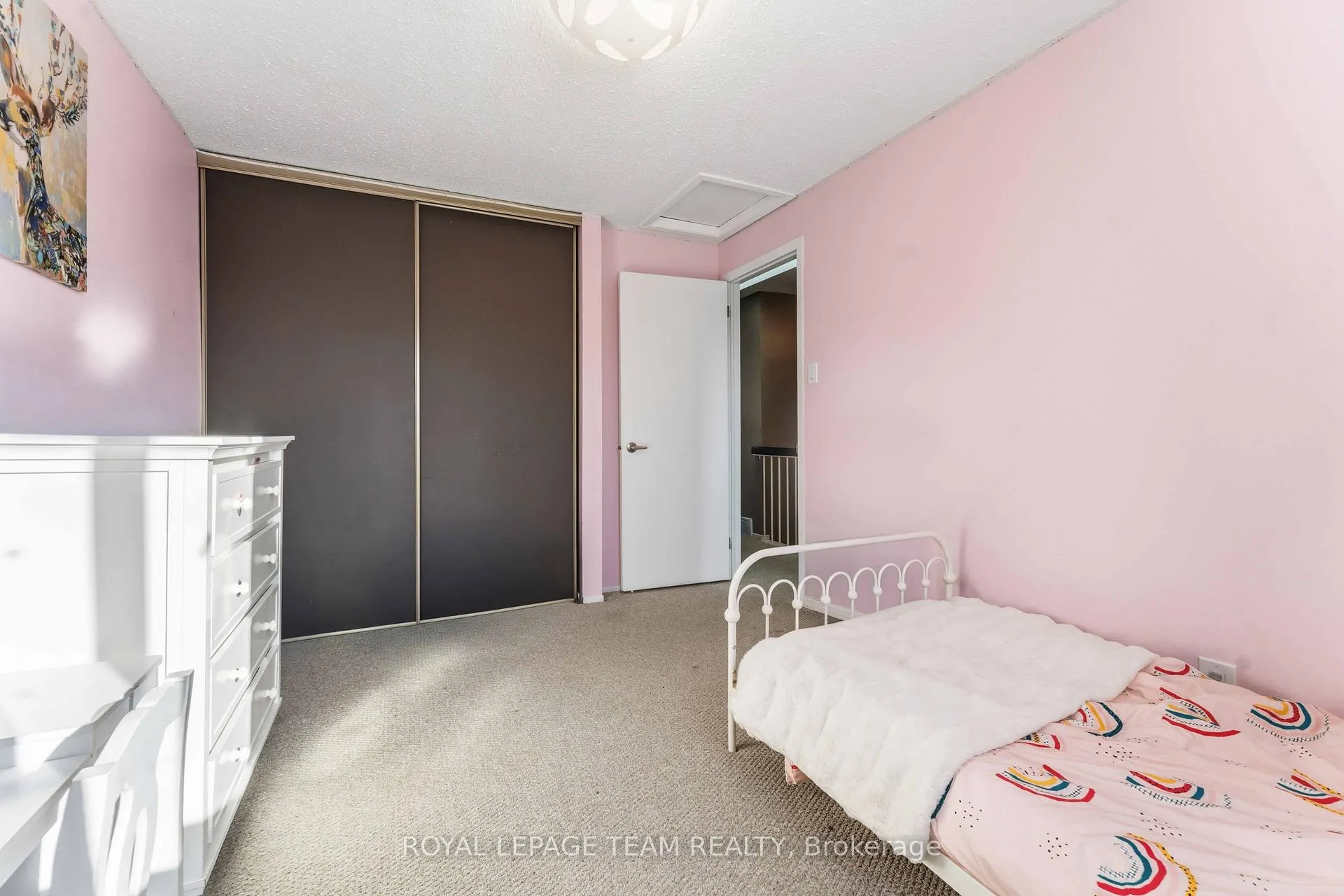 Photo 17 of 1 Shadetree Crescent, Ottawa, Borden Farm/Stewart Farm/Carleton Heights/Parkwood Hills — HOMEH