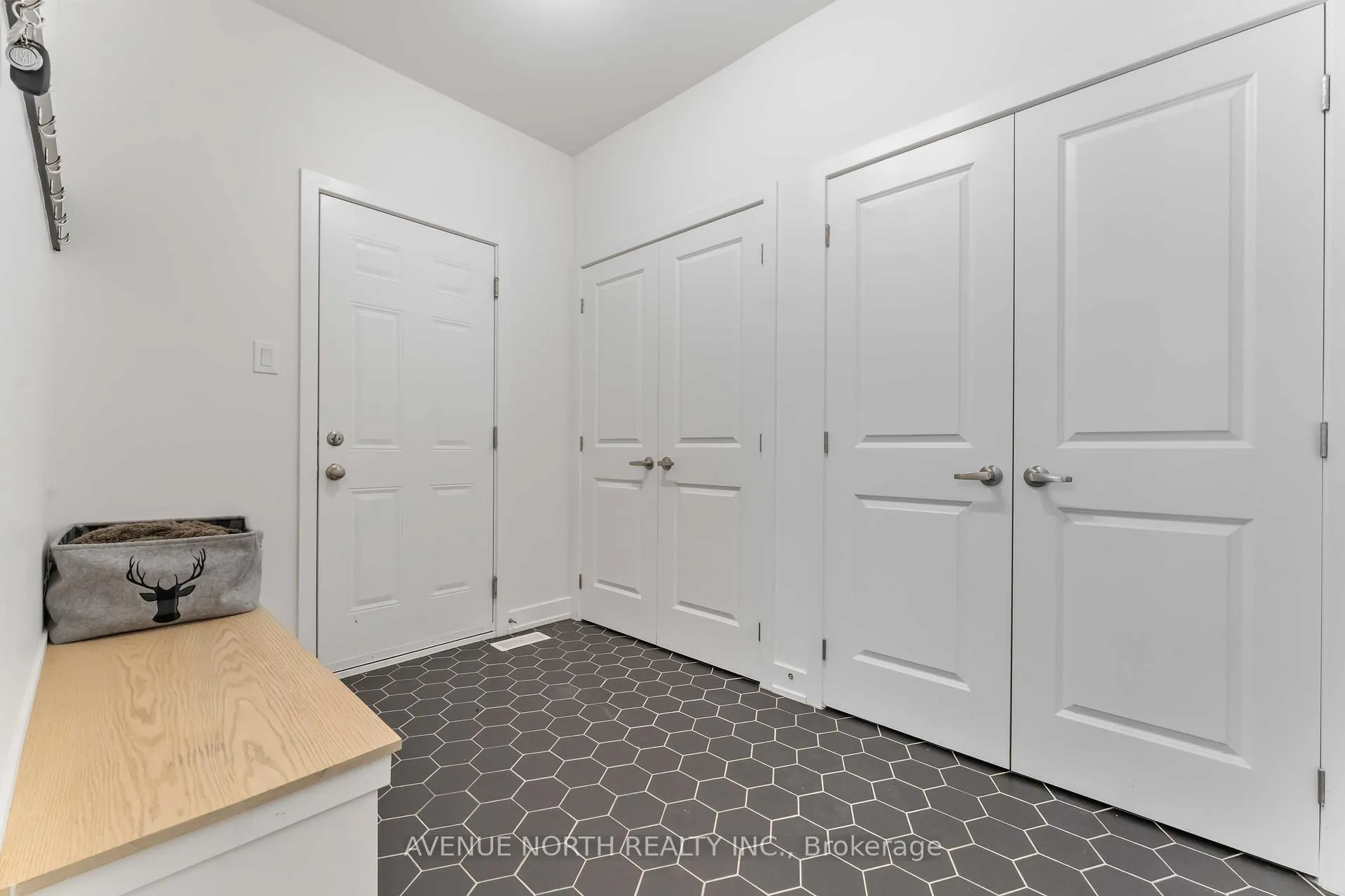 Photo 21 of 3369 Findlay Creek Drive, Ottawa, Leitrim — HOMEH