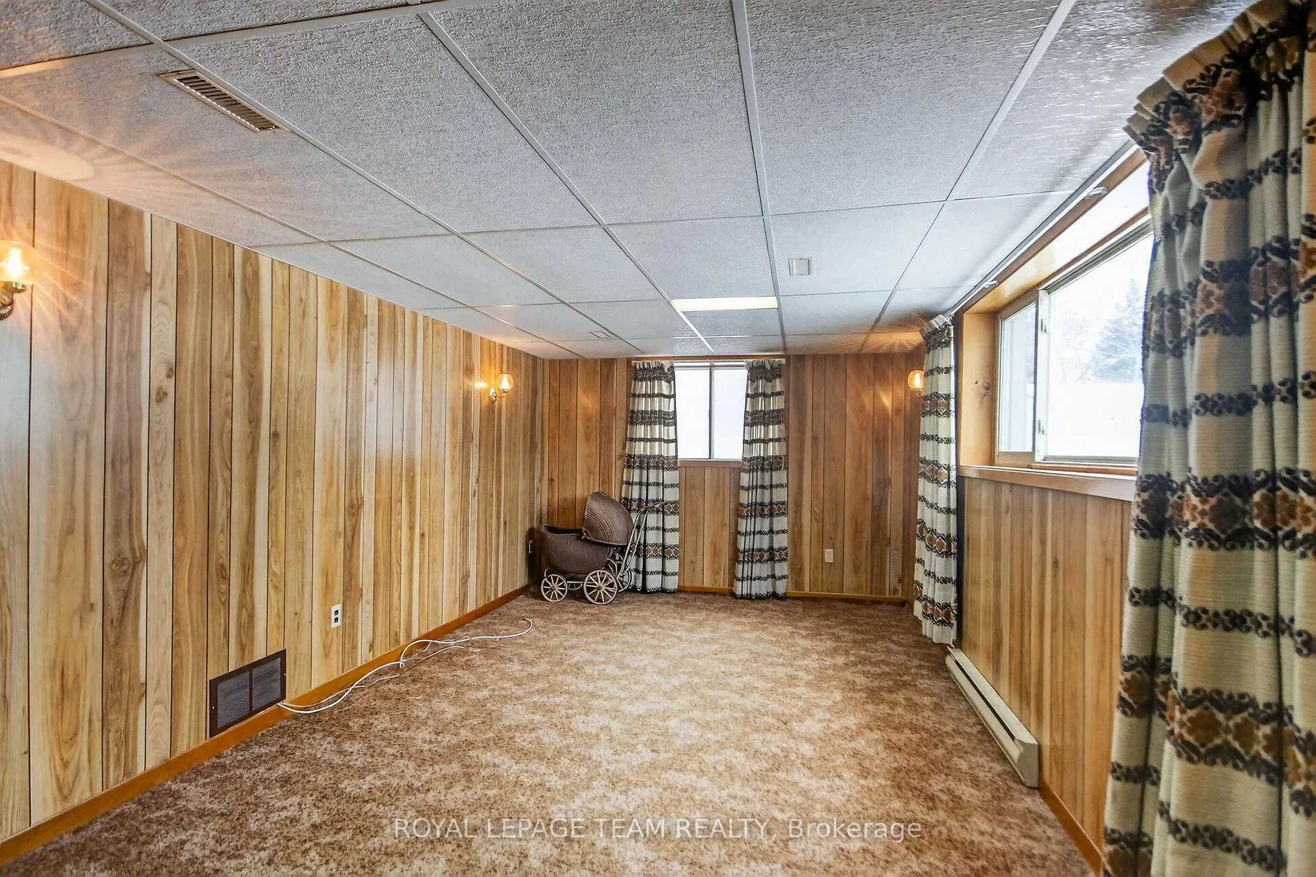 Photo 31 of 1494 Meadow Drive, Ottawa, Greely — HOMEH