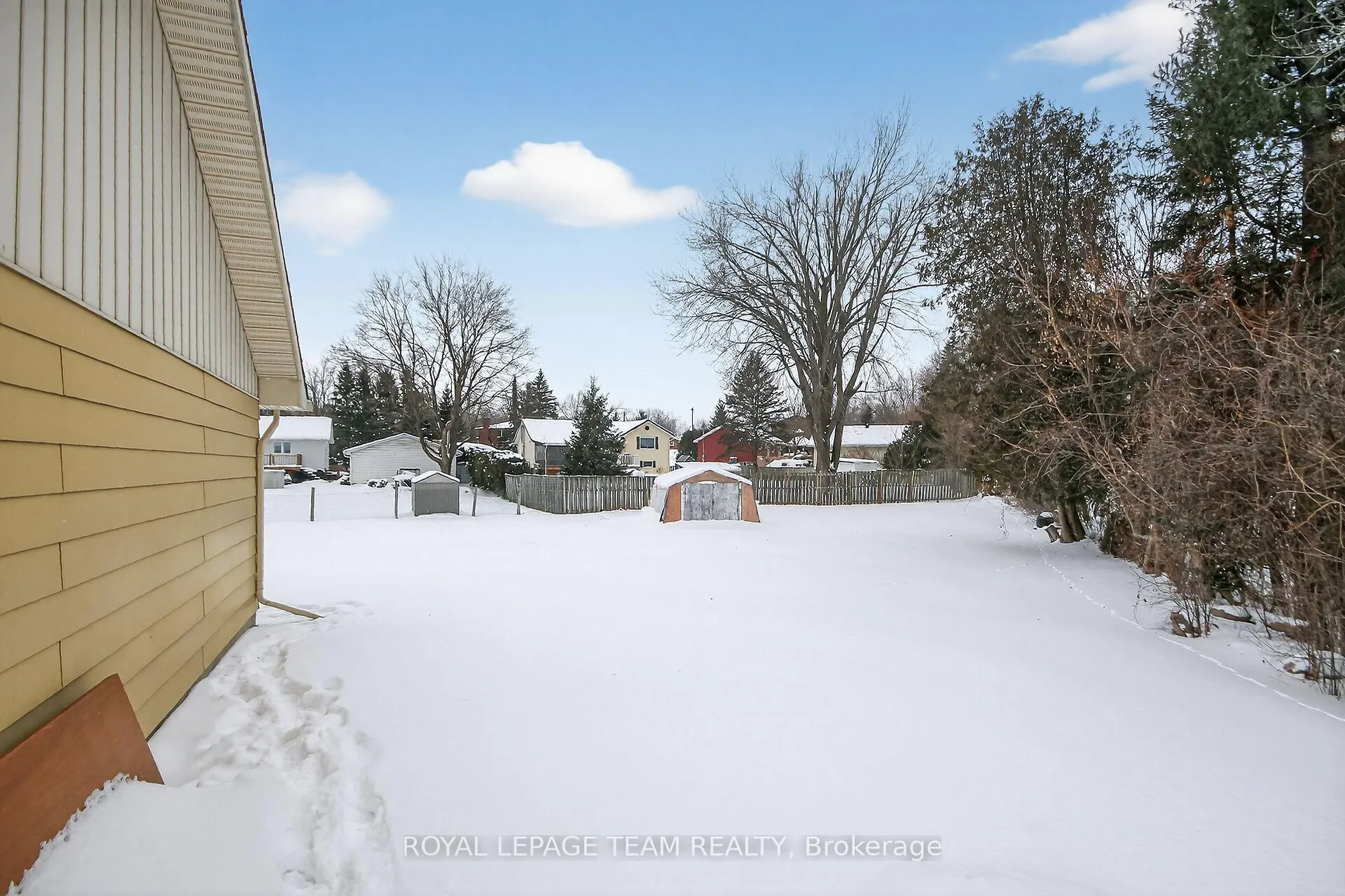 Photo 38 of 1494 Meadow Drive, Ottawa, Greely — HOMEH