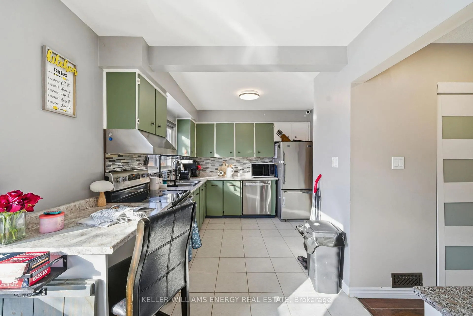 Photo 7 of Unit W28, 220 Ormond Drive, Oshawa, Samac — HOMEH