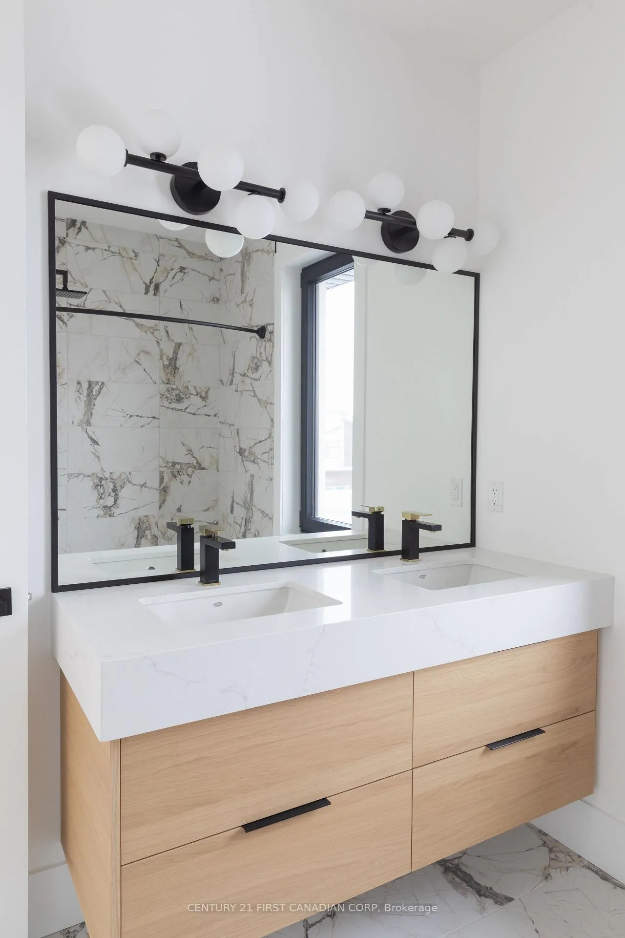 Photo 9 of 3096 Gillespie Trail, London, South V — HOMEH