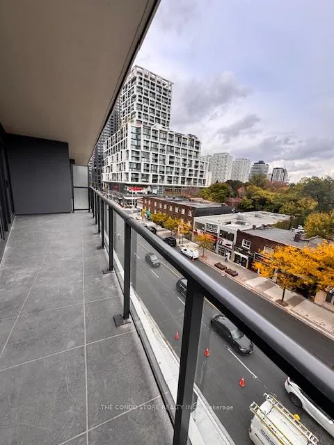 Photo 11 of Unit 502, 8 Manor Road W, Toronto, Yonge-Eglinton — HOMEH
