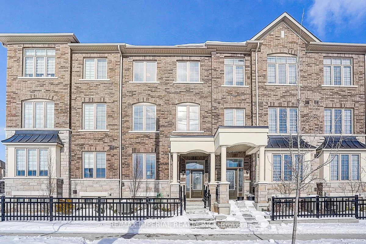 Photo 3 of 29 Kingfisher Way, Whitby, Lynde Creek — HOMEH