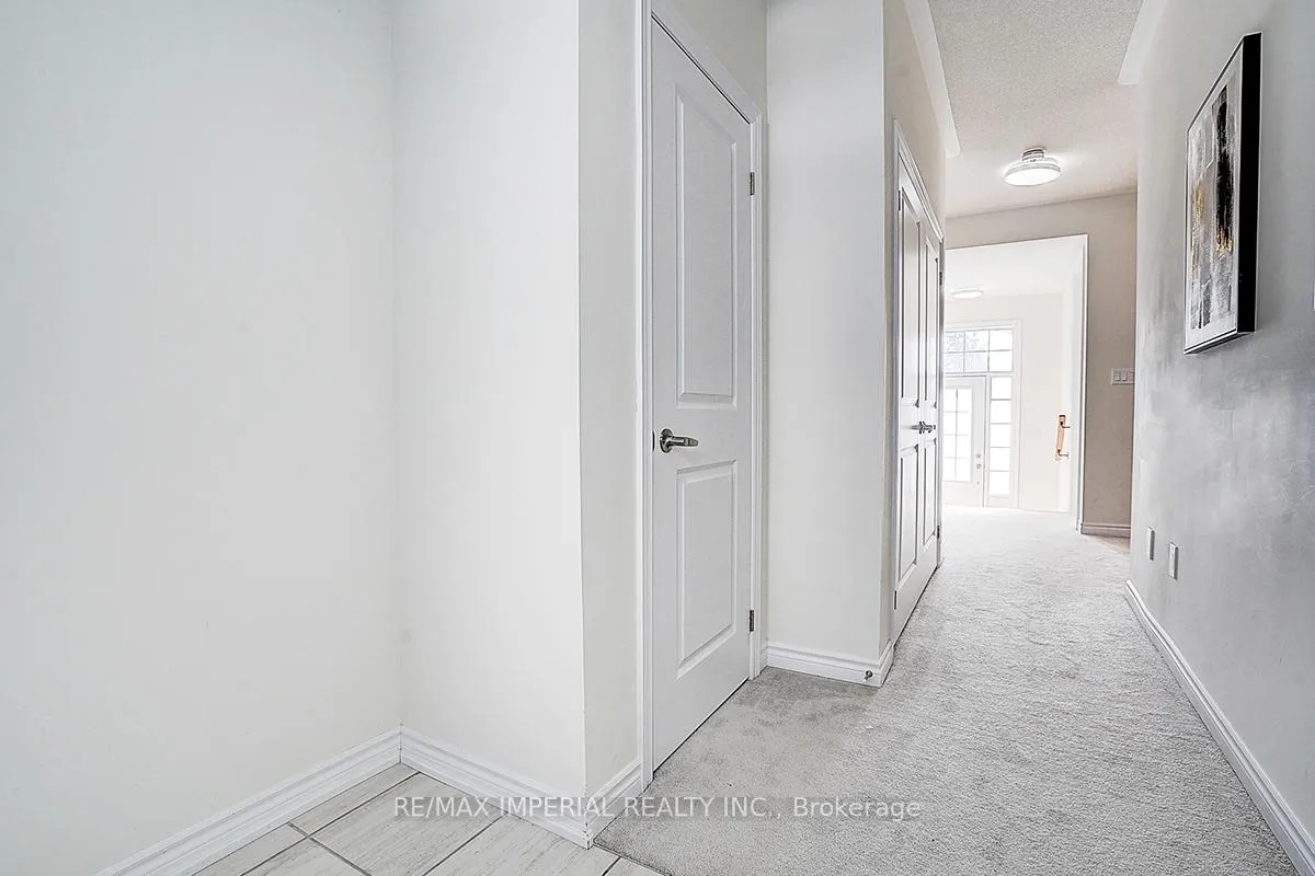 Photo 7 of 29 Kingfisher Way, Whitby, Lynde Creek — HOMEH