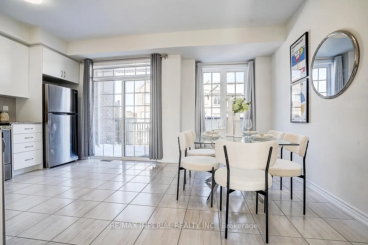 Photo 22 of 29 Kingfisher Way, Whitby, Lynde Creek — HOMEH