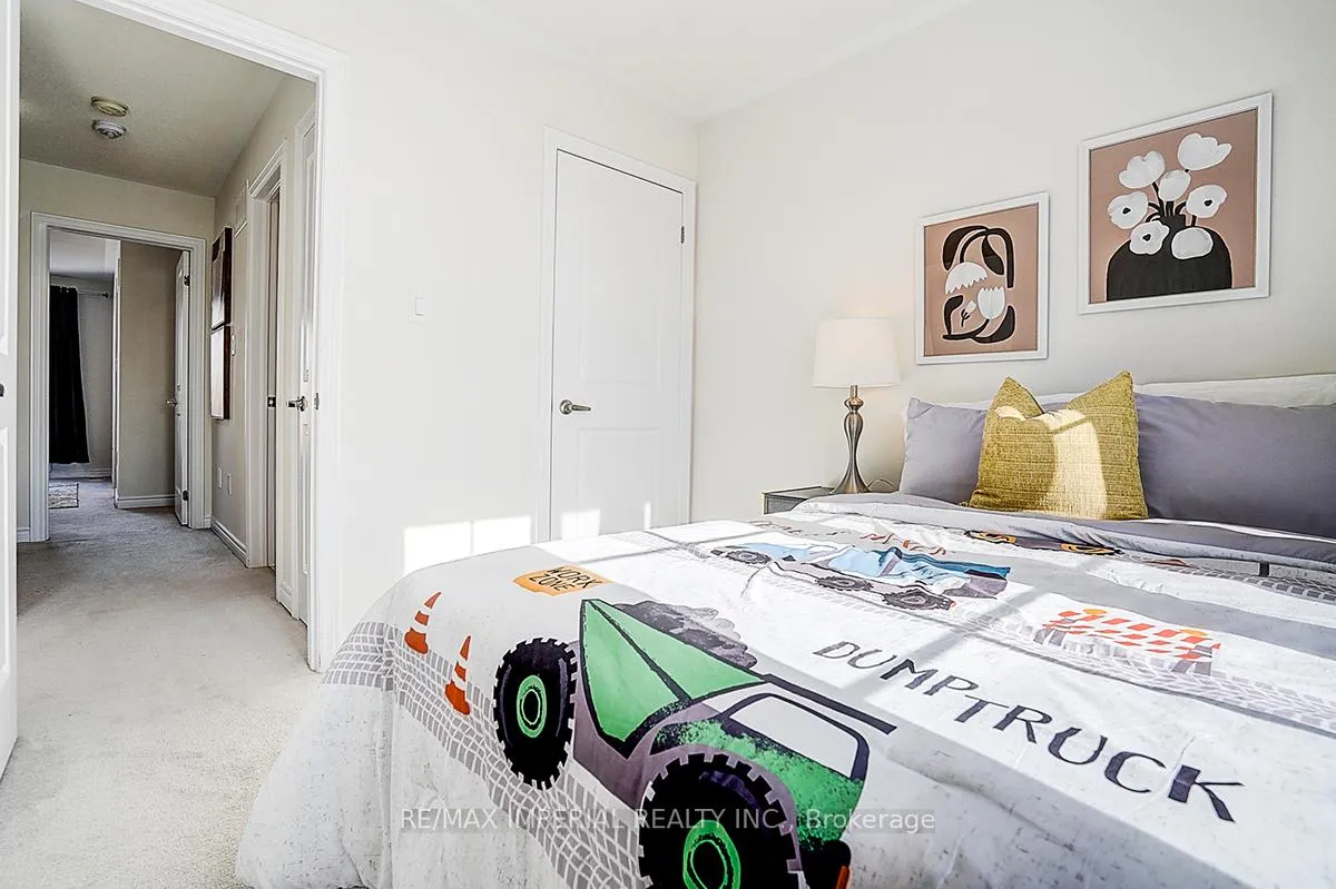 Photo 43 of 29 Kingfisher Way, Whitby, Lynde Creek — HOMEH